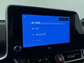 Toyota C-HR (2023) thumbnail 18