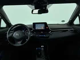 Toyota C-HR (2023) thumbnail 25