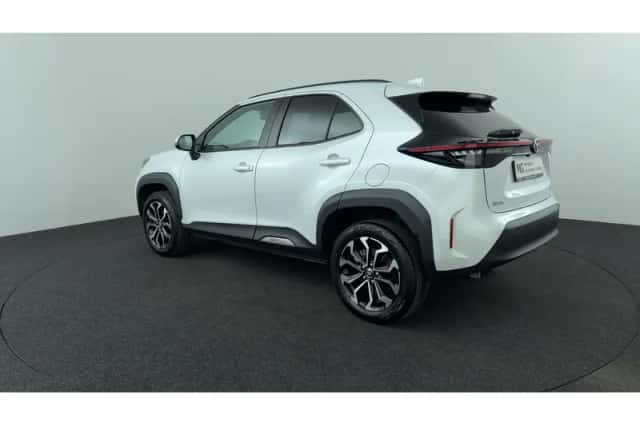 Toyota Yaris Cross (2025) thumbnail 3