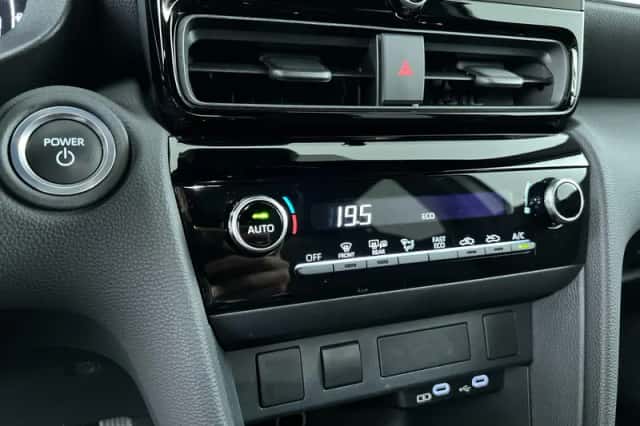 Toyota Yaris Cross (2025) thumbnail 21