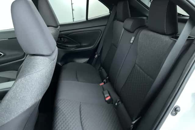 Toyota Yaris Cross (2025) thumbnail 24