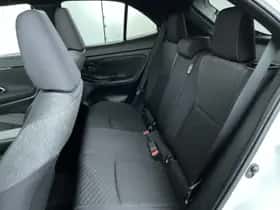 Toyota Yaris Cross (2025) thumbnail 24