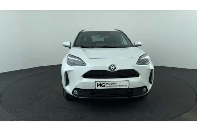 Toyota Yaris Cross (2025) thumbnail 8