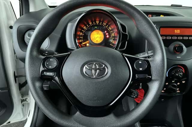 Toyota Aygo (2021) thumbnail 13