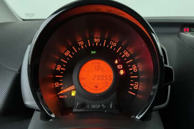 Toyota Aygo (2021) thumbnail 16