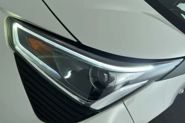 Toyota Aygo (2021) thumbnail 9