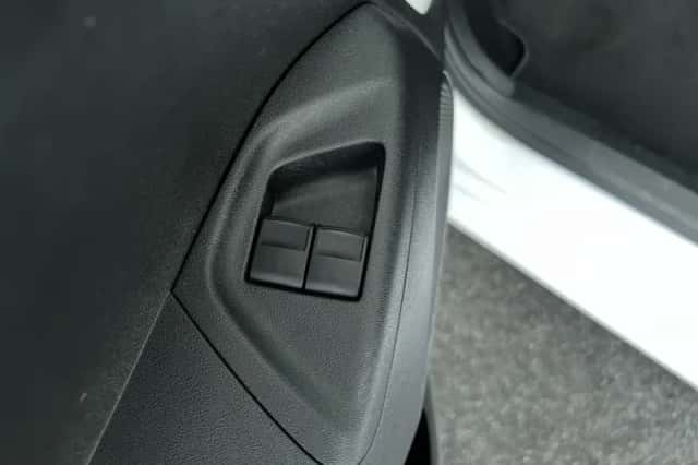Toyota Aygo (2021) thumbnail 12