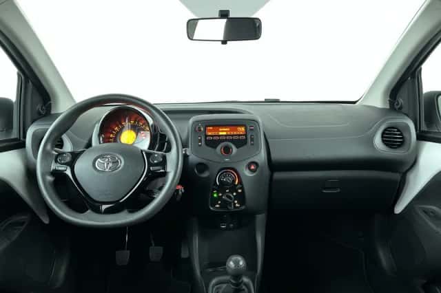 Toyota Aygo (2021) thumbnail 22