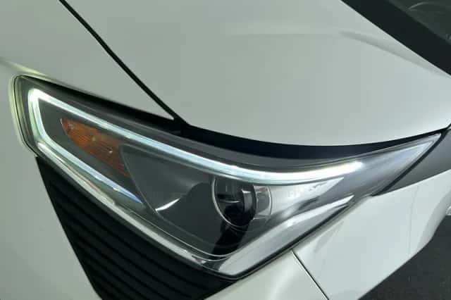 Toyota Aygo (2021) thumbnail 9