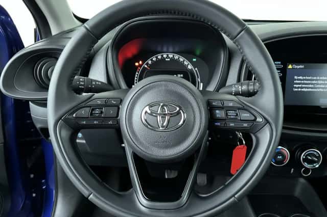 Toyota Aygo X (2023) thumbnail 14
