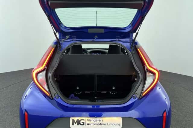 Toyota Aygo X (2023) thumbnail 25