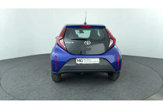 Toyota Aygo X (2023) thumbnail 4