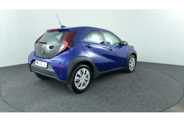 Toyota Aygo X (2023) thumbnail 5