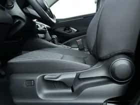 Toyota Yaris (2025) thumbnail 13
