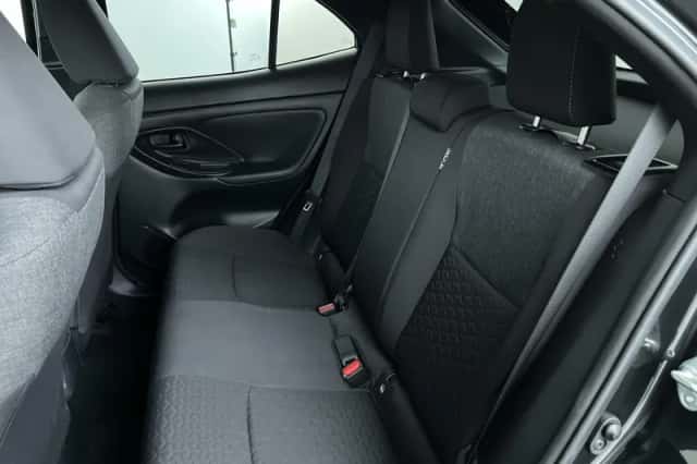 Toyota Yaris Cross (2023) thumbnail 24
