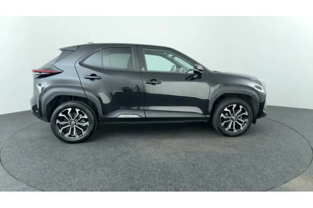Toyota Yaris Cross (2023) thumbnail 6