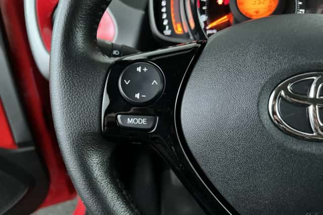 Toyota Aygo (2020) thumbnail 16