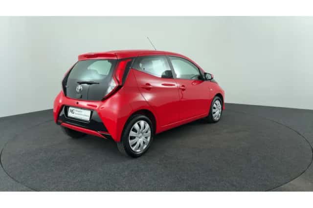 Toyota Aygo (2020) thumbnail 5