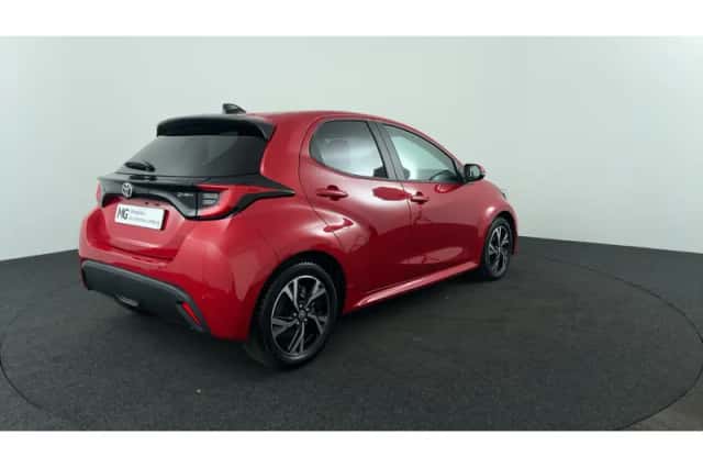 Toyota Yaris (2025) thumbnail 5