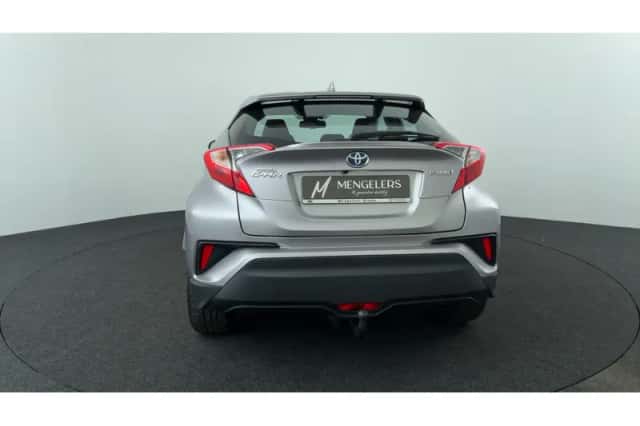 Toyota C-HR (2019) thumbnail 4