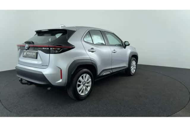 Toyota Yaris Cross (2022) thumbnail 5