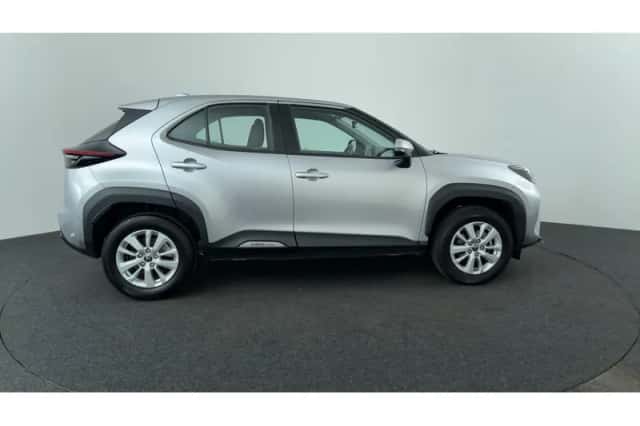 Toyota Yaris Cross (2022) thumbnail 6