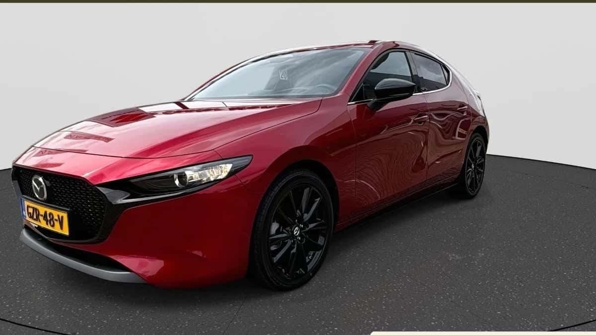Mazda 3 (2025) — foto 1