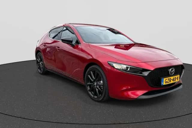 Mazda 3 (2025) thumbnail 2