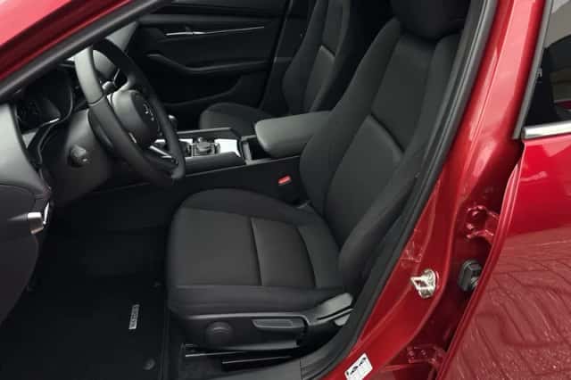 Mazda 3 (2025) thumbnail 11
