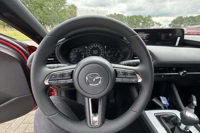 Mazda 3 (2025) thumbnail 14
