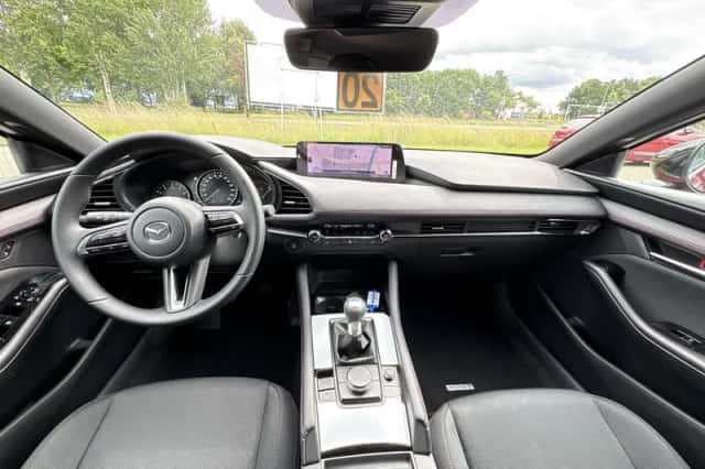Mazda 3 (2025) thumbnail 22