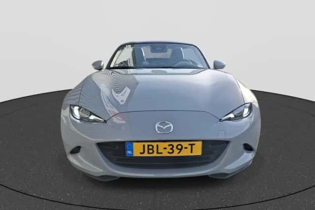 Mazda MX-5 (2025) thumbnail 3