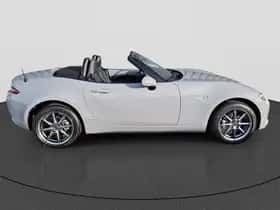 Mazda MX-5 (2025) thumbnail 8