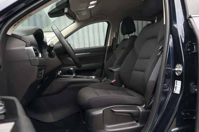 Mazda CX-5 (2025) thumbnail 16