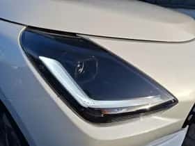 Suzuki Swift (2025) thumbnail 16