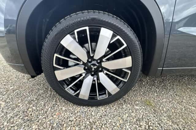 Mitsubishi Outlander (2025) thumbnail 15