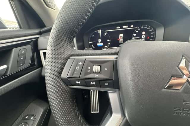 Mitsubishi Outlander (2025) thumbnail 22