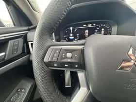 Mitsubishi Outlander (2025) thumbnail 22