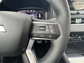Mitsubishi Outlander (2025) thumbnail 23