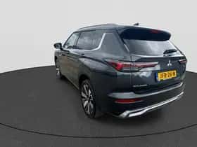Mitsubishi Outlander (2025) thumbnail 5