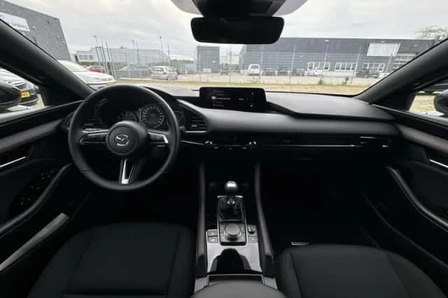 Mazda 3 (2025) thumbnail 9
