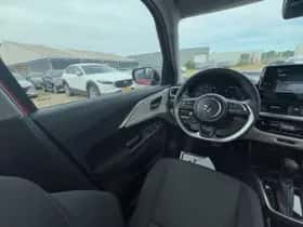 Suzuki Swift (2025) thumbnail 14