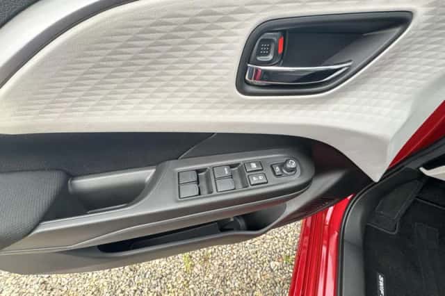 Suzuki Swift (2025) thumbnail 18
