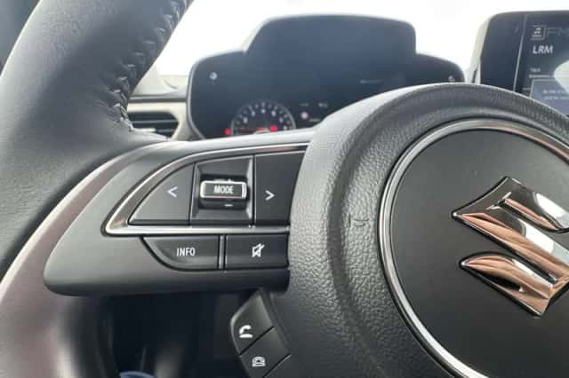 Suzuki Swift (2025) thumbnail 21