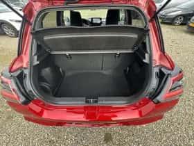 Suzuki Swift (2025) thumbnail 29