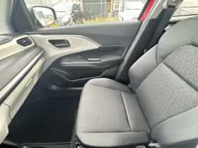 Suzuki Swift (2025) thumbnail 30