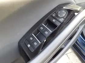 Mazda 3 (2025) thumbnail 5