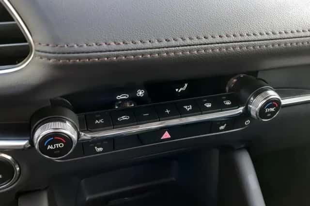 Mazda 3 (2025) thumbnail 10