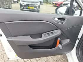 Mitsubishi Colt (2025) thumbnail 18