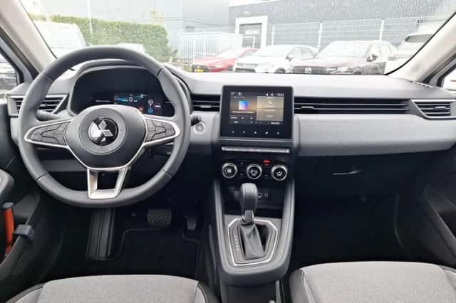 Mitsubishi Colt (2025) thumbnail 9
